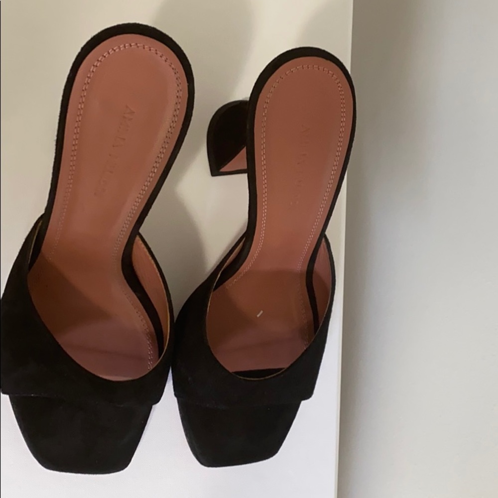 Authentic Amina Muaddi Lupita Sandals - Picture 4 of 5